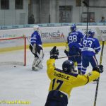 Kohouti chtěli poskočit až na druhé místo, po prohře s Ústím půjdou až ze čtvrté pozice na Příbram