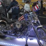 VIDEO: Prezident Petr Pavel zahájil výstavu motocyklů, přijel na svém