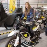 VIDEO: Prezident Petr Pavel zahájil výstavu motocyklů, přijel na svém
