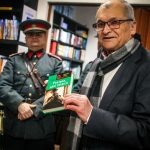 Poklona, páni četníci! Ladislav Beran křtil novou knihu