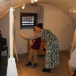 Hana Masopustová vystavuje v Galerie M v Milevsku portréty známých osobností