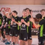 Písečtí florbalisté v pátém duelu přemohli Slavii a postupují dál