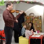 Moravské Velikonoce v Galerii 140 ukazují tradiční i neobvyklé kraslice a moravské kroje