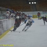 VIDEO: Na první pokus extraligoví kohouti Chomutov nevyřadili. Dorostenci nastoupí proti Chomutovu znovu hned v úterý