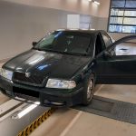 Amatérský tuning škodovky se mladíkovi z Jindřichohradecka nevyplatil