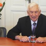 Hradečtí radní ocenili Bořivoje Kasala za dlouholetý přínos pro město. Bývalý majitel pily v pátek oslaví 95. narozeniny
