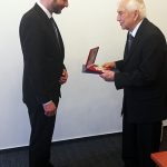 Hradečtí radní ocenili Bořivoje Kasala za dlouholetý přínos pro město. Bývalý majitel pily v pátek oslaví 95. narozeniny