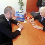 Hradečtí radní ocenili Bořivoje Kasala za dlouholetý přínos pro město. Bývalý majitel pily v pátek oslaví 95. narozeniny