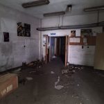 Z bývalého areálu školy v přírodě měl vzniknout domov pro seniory. Místo toho objekt u Volyně chátrá