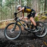 Závody týmu Rouvy specialized v Rakousku a Německu komplikoval déšť