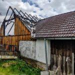 Středa ve znamení požárů. Na Táborsku hořel štěpkovač, na Jindřichohradecku stodola