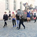 Majáles v Jindřichově Hradci ovládli hippies z obchodní akademie