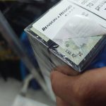 Celníci našli v provozovně na Českokrumlovsku skrýš s tisícovkami cigaret