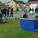 Hradečtí profesionální hasiči uspořádali okresní soutěž v požárním útoku
