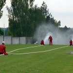 Hradečtí profesionální hasiči uspořádali okresní soutěž v požárním útoku