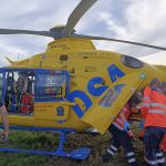 U Písku havarovala paraglidingová motorová tříkolka. Pilot se zřítil z výšky zhruba tří metrů