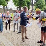 Charitativní cyklojízda Na kole dětem měla zastávku v Dačicích