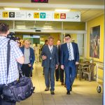 Do nemocnice ve Strakonicích přijeli ministři Válek a Stanjura