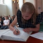 V Jindřichově Hradci ocenili nadané žáky základních škol i jednu dívku ze školky