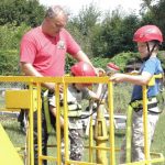 Vzduchem létaly třísky i startér z motoru. Hasiči v Čimelicích stylově oslavili výročí