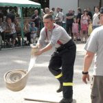 Vzduchem létaly třísky i startér z motoru. Hasiči v Čimelicích stylově oslavili výročí
