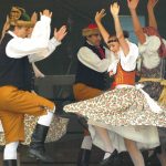 Písek žil folklorem z různých koutů světa
