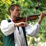 Písek žil folklorem z různých koutů světa