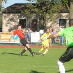 V derby Veselí – Dražice padalo karet jak při karbanu