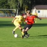 V derby Veselí – Dražice padalo karet jak při karbanu