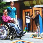 Osmnáctiletí umí bořit bariéry. Není jim osud druhých lhostejný
