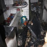 Senior byl v plamenech, nadýchal se pouze kouře