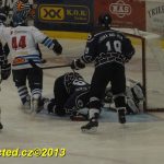 Tábor – Hluboká, hokej s bitkou