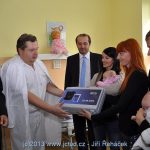 EKG Holter pro prachatickou nemocnici přijely předat i Holki. A měly sebou své holky