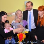 EKG Holter pro prachatickou nemocnici přijely předat i Holki. A měly sebou své holky