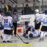 Dramatické momenty hokejového derby Soběslav – Veselí objektivem