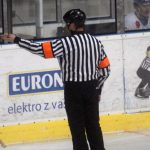 Dramatické momenty hokejového derby Soběslav – Veselí objektivem
