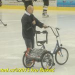 Hokej: Smršť bot přišla po gólu Davida Kellnera. Výhru ale odvezl soupeř