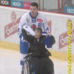 Hokej: Smršť bot přišla po gólu Davida Kellnera. Výhru ale odvezl soupeř