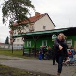 V Čížové létaly vzduchem vánoční stromky