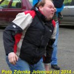 V Čížové létaly vzduchem vánoční stromky