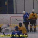 Hokej – krajská liga: Soběslav porazila Božetice. Hráčům mezitím nabourali auta
