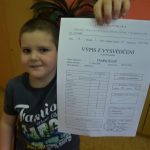Vysvědčení převzali také prvňáčci na ZŠ Poděbradova
