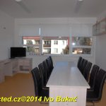Záchranáři a hasiči ve Frymburku mají nové výjezdové centrum