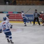 Hokej: Kohouti porazili jablonecké Vlky. V prvním kole play off přivítají Klatovy