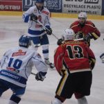 Hokej: Kohouti porazili jablonecké Vlky. V prvním kole play off přivítají Klatovy