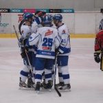 Hokej: Kohouti porazili jablonecké Vlky. V prvním kole play off přivítají Klatovy