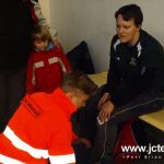 Železní hasiči změřili síly na zimním stadionu. V nejvyšší kategorii kraloval reprezentant Dušan Plodr
