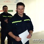 Železní hasiči změřili síly na zimním stadionu. V nejvyšší kategorii kraloval reprezentant Dušan Plodr