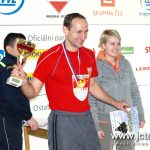 Železní hasiči změřili síly na zimním stadionu. V nejvyšší kategorii kraloval reprezentant Dušan Plodr