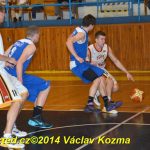 Sršni vstoupili do play off výhrou